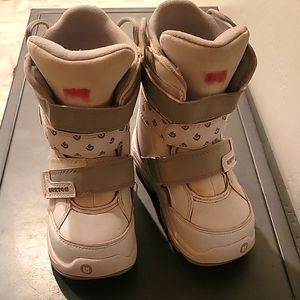 Burton snowboarding boots